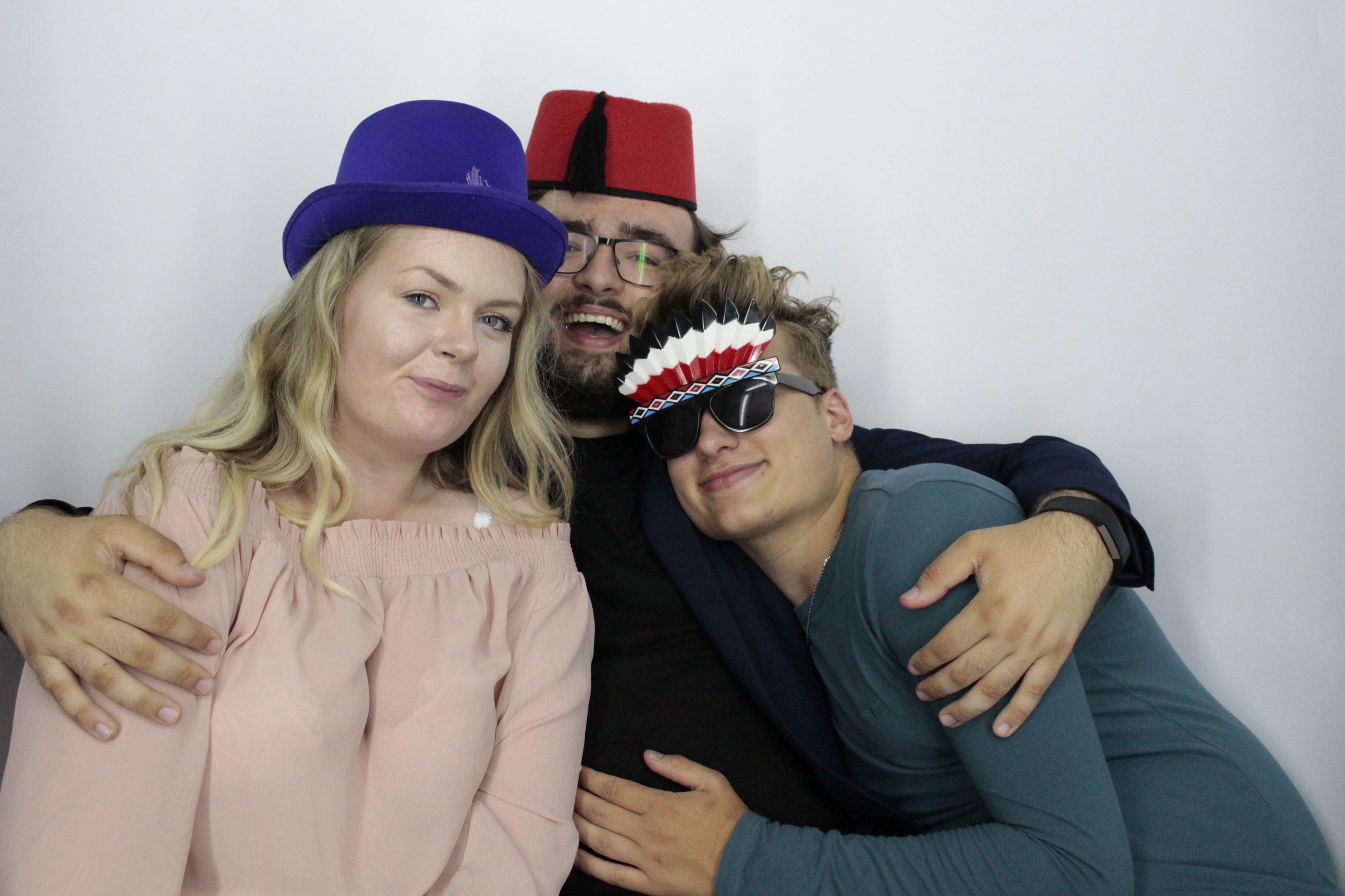 Ellesse's 21st Birthday | View more photos from the event at gallery.myphotoboothexperience.co.uk/u/MyPhotoBoothExperienceLtd/Ellesses-21st-Birthday